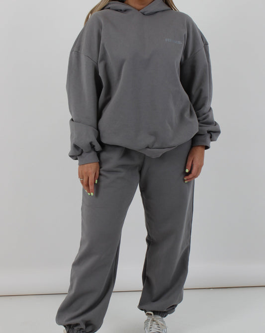 TRACKPANTS IN CHARCOAL